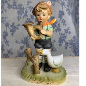 "Music Time" Figurine Arnart 5th Avenue